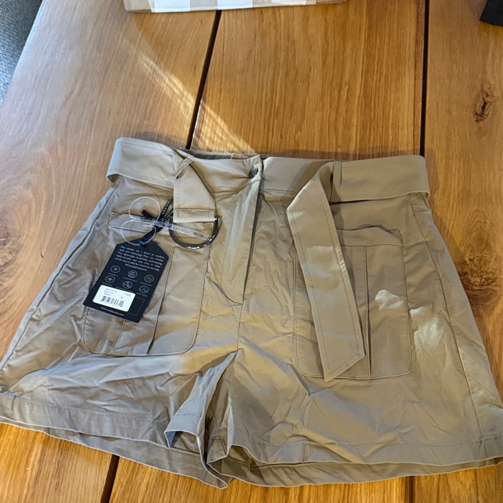 Anatomie Tan Women's Cargo Shorts